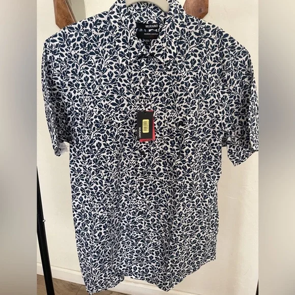 Murano blue and white floral short sleeve button down shirt - large - Picture 2 of 9